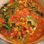Canning Tomato Minestrone Soup | Homemade | garden | Homesteading | Farm Fresh | livinlovinfarmin