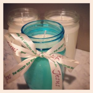 Homemade Candles In Mason Jars | livinlovinfarmin.com