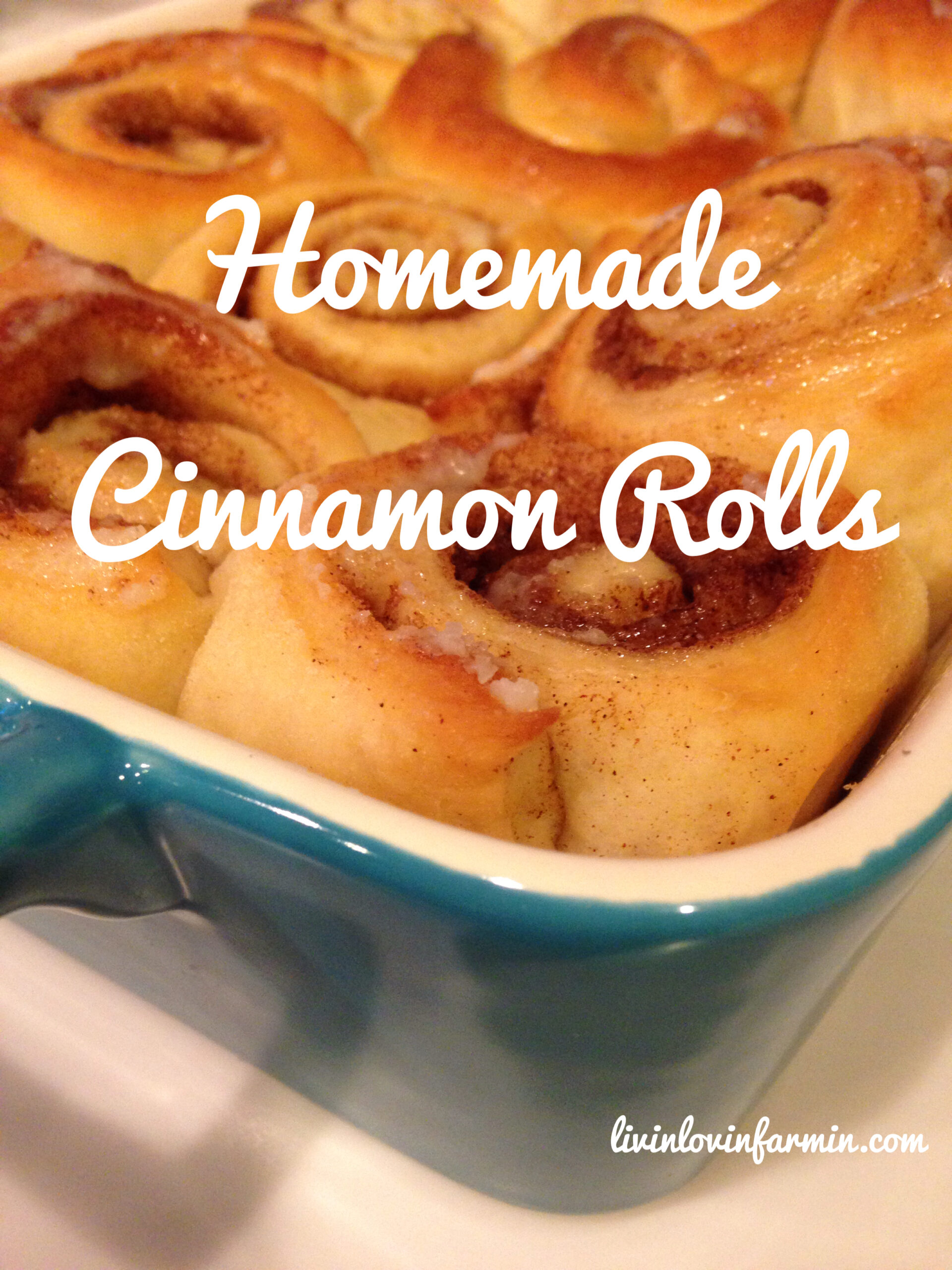 Homemade cinnamon rolls | homesteading |livinlovinfarmin.com